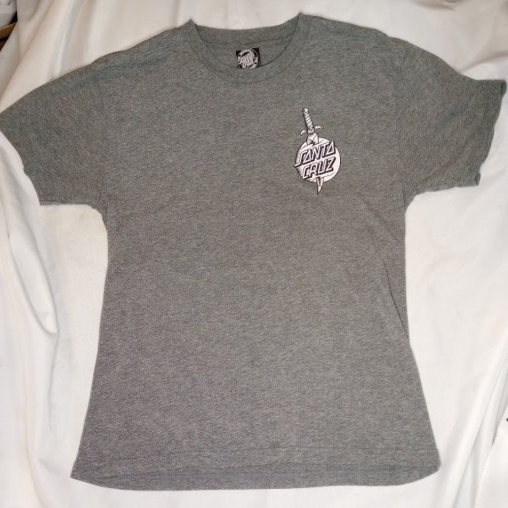 ---Santa Cruz “The Original” Screaming Hand grey T-shirt sz MEDIUM